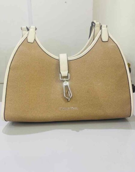 Cvk Shoulder Handbag