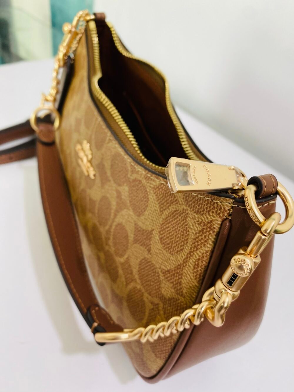 Coch Tery Shoulder Bag Small Size - Image 3