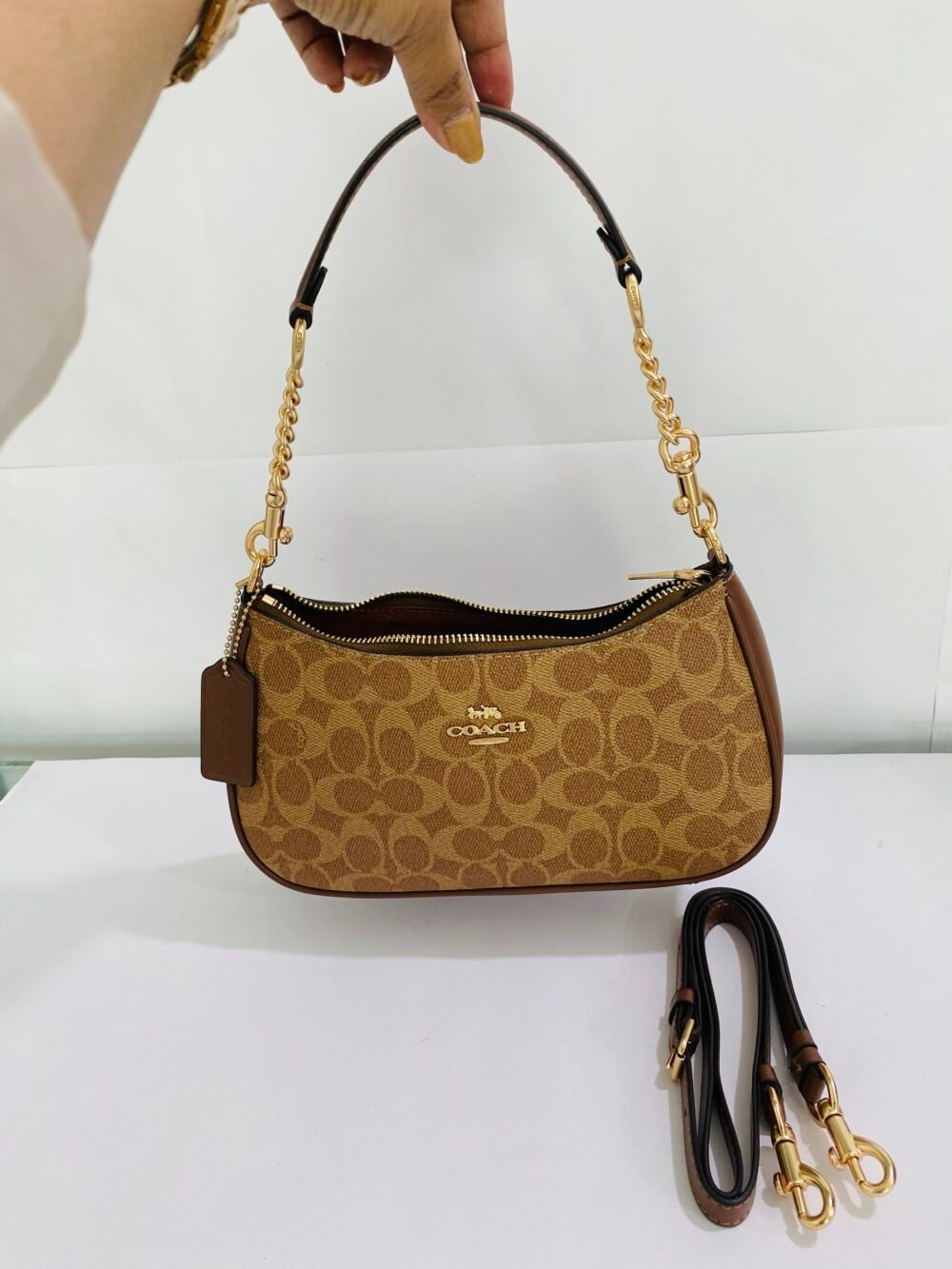 Coch Tery Shoulder Bag Small Size - Image 7