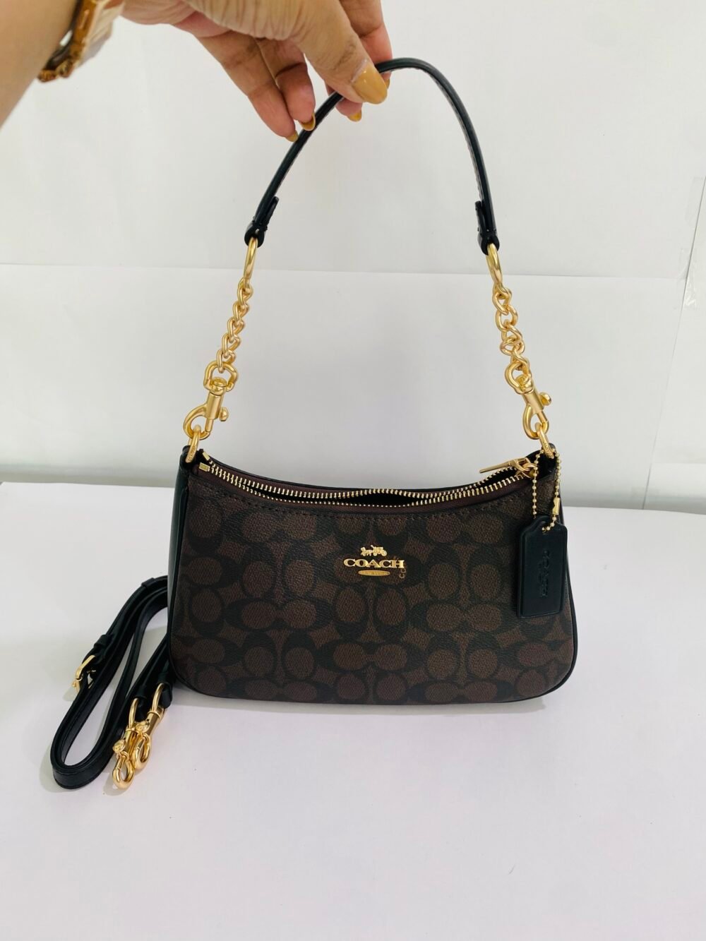 Coch Teri Shoulder Bag In Signature Canvas Signature Canvas-Gold-Walnut-Black