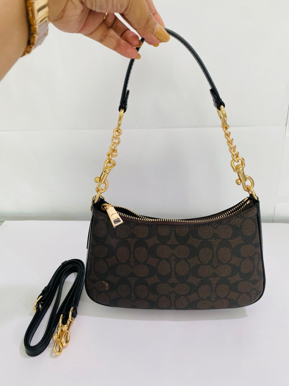 Coch Teri Shoulder Bag In Signature Canvas Signature Canvas-Gold-Walnut-Black - Image 6